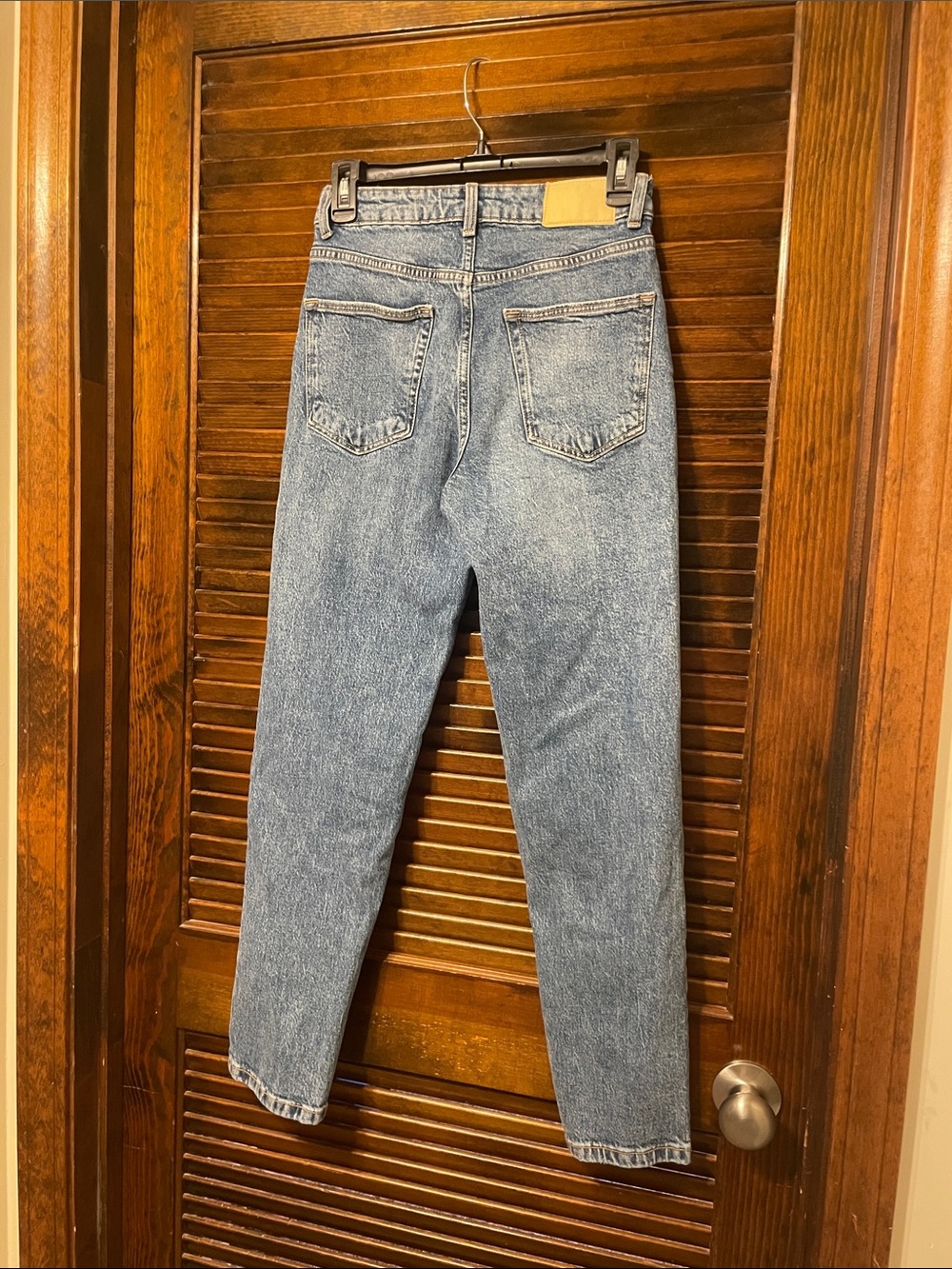 Zara High Rise Mom Jeans - Picture 7 of 7